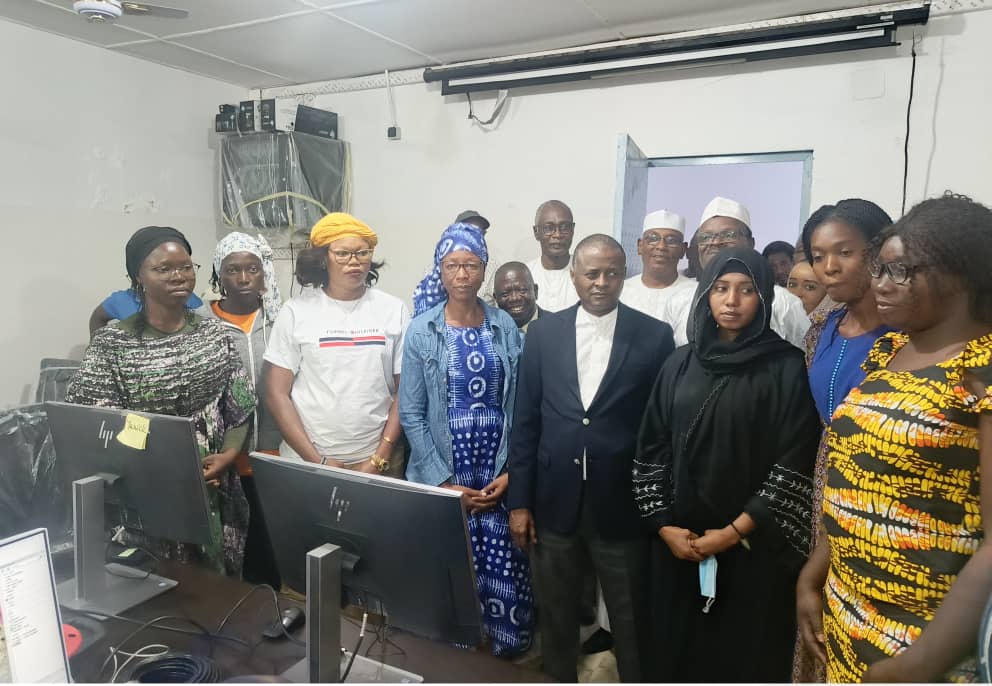 visite-du-ministre-detat-ministre-des-finances-du-budget-de-leconomie-et-du-plan-a-linstitut-national-de-la-statistique-des-etudes-economiques-et-demographiques